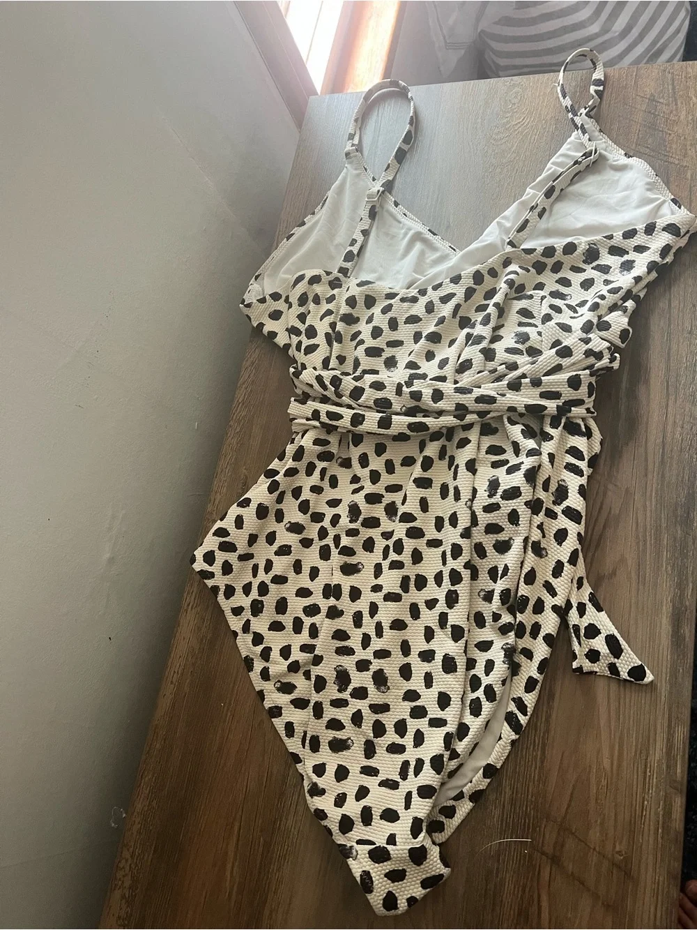 Aerie Cream Black One Piece Full Coverage Wrap Around Tie Swimsuit Size XL Long